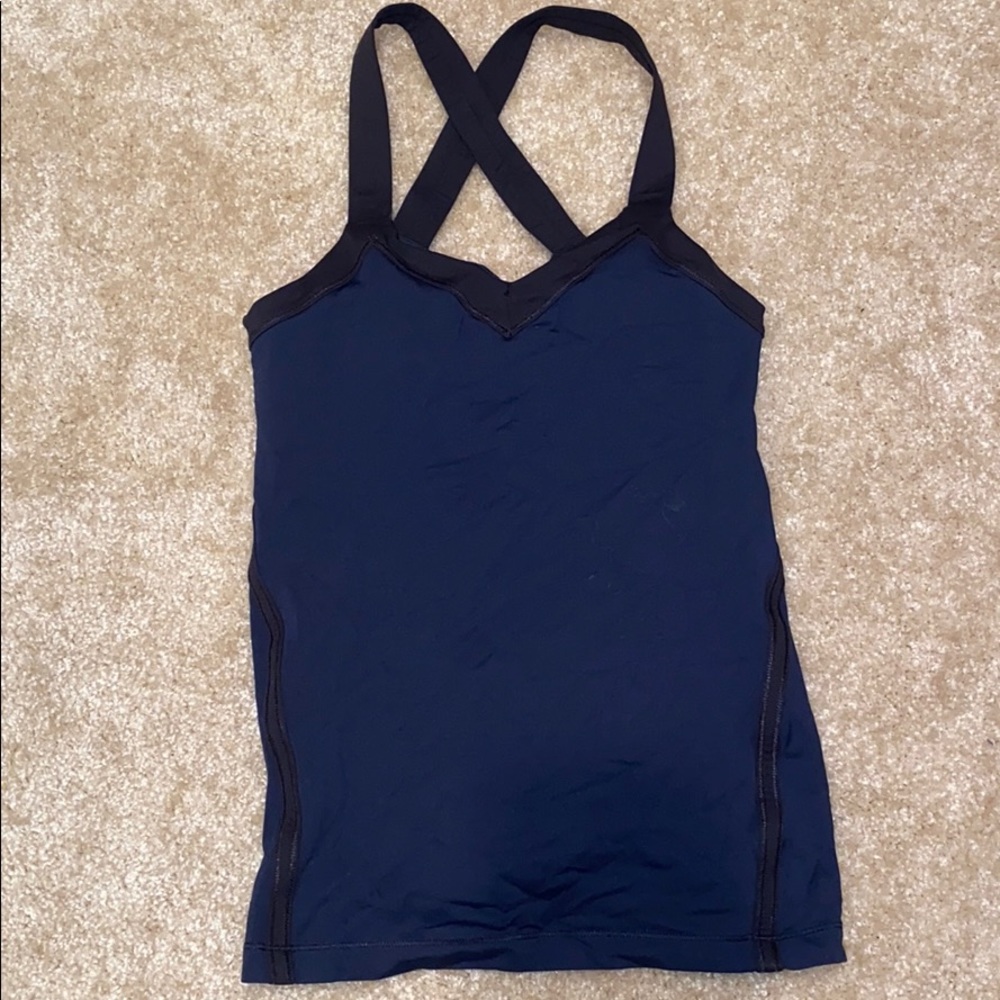 Lululemon sports top